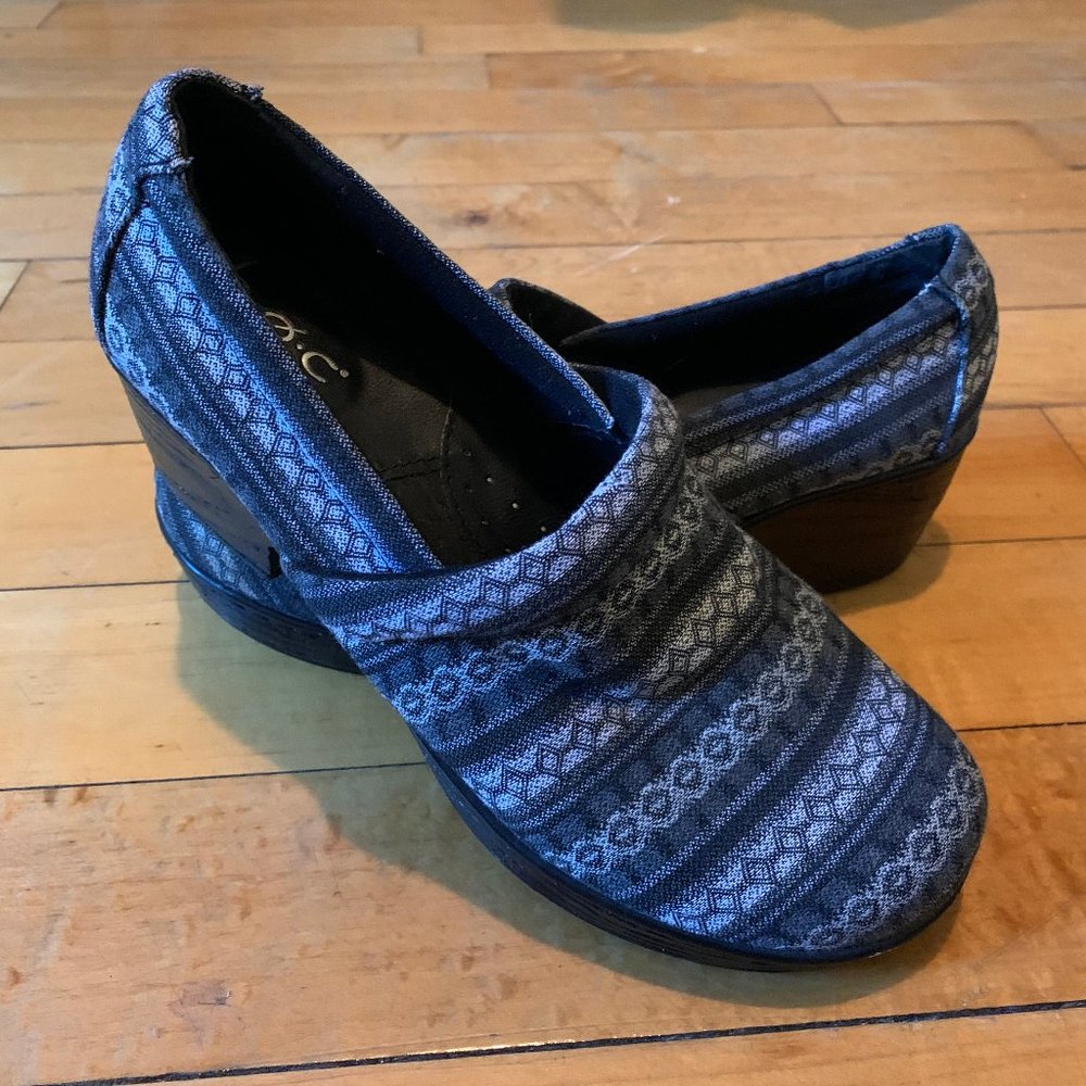 Born BOC Knit Sweater Print Clogs